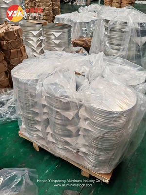 แผ่นอลูมิเนียมวงกลม ซีรีส์ 3000 สำหรับเครื่องครัว H14 กำหนดเส้นผ่านศูนย์กลางได้ ความเรียบสูง ขอบไร้เสี้ยน เกรดอาหาร